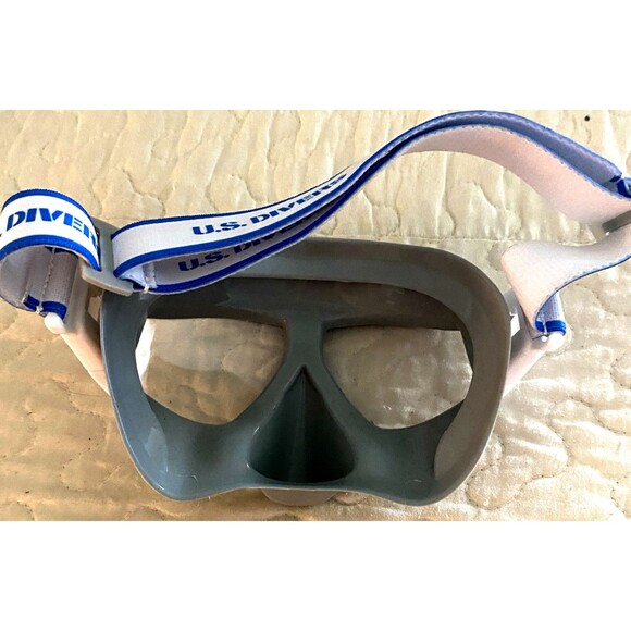 U.S. Divers Avila Jr 2.0 Snorkeling Mask - White/Blue - Picture 4 of 4